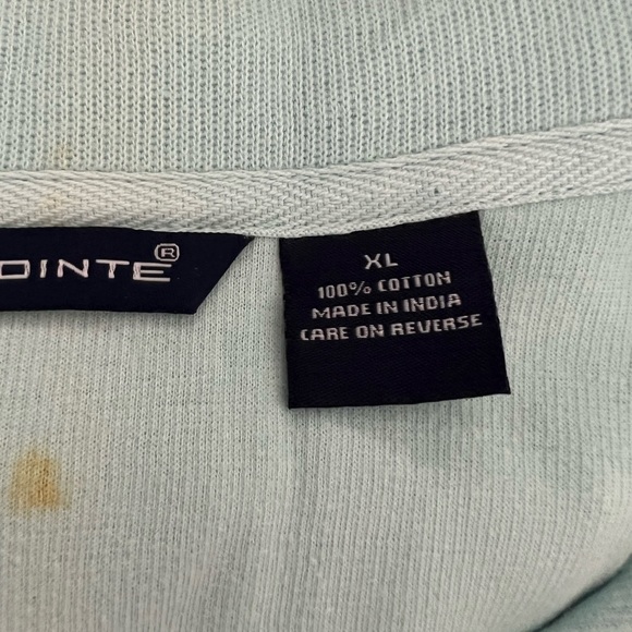 Stained crew neck - Picture 2 of 2